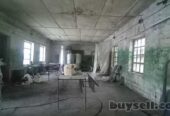 Продам.  Производственно-складскую базу 2000 м. кв. ,  60 соток