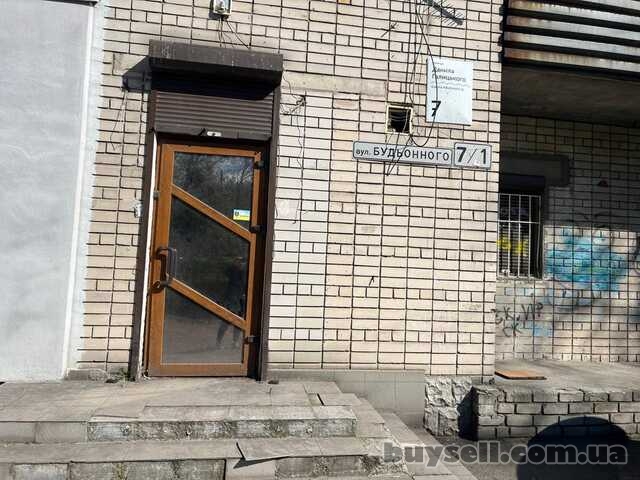 Продам не жилое помещение 1 эт. Даниила Галицкого ул.  (Будённого)  7.