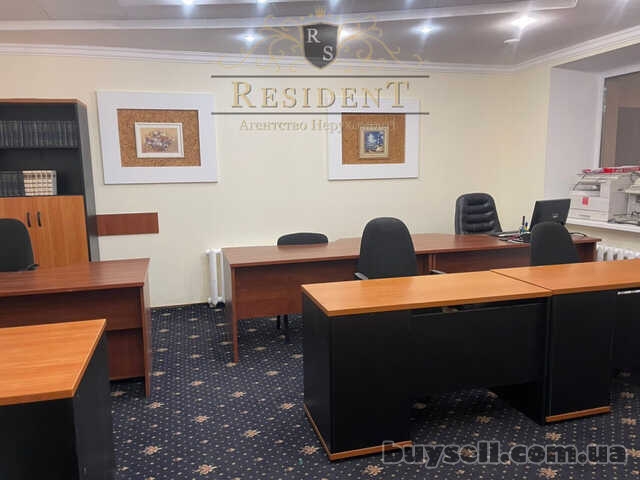 Продам офіс на Н.  Армстронга (Казакова)