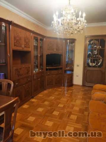 Сдам.  3-к. кв.  3/5,  нагорный район,  ул. Героев Крут 1