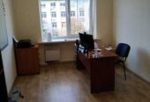 Сдам.  Офис,  33,  34,  50 м. кв.  центр,  площ. Троицкая.