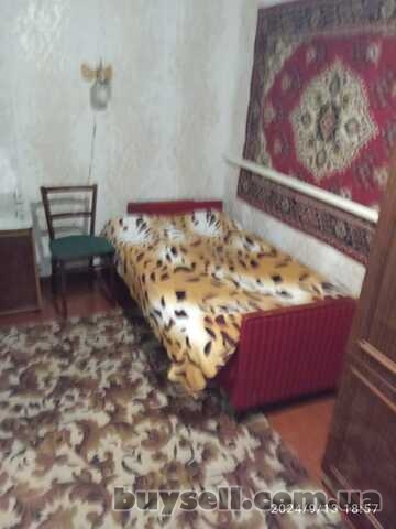 Здам півбудинку р-н пр. Металургів