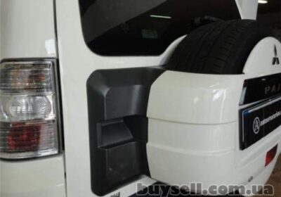fonar_zadniy_levyy_stop_na_Mitsubishi_Pajero_Wagon_4__2010_g_4045924
