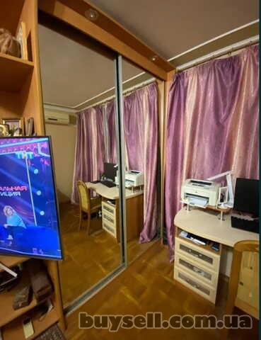 Продам 1 к. кв Новые дома.  метро Дворец спорта,  Каденюка (Танкопия)