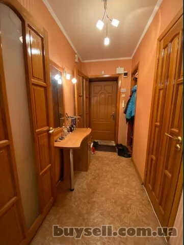 Продам 1 к. кв Новые дома.  метро Дворец спорта,  Каденюка (Танкопия)