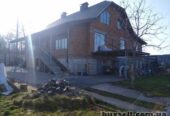 Продаж будинку в с.  Лісові Гринівці,  близько до Центру.  Приватизова