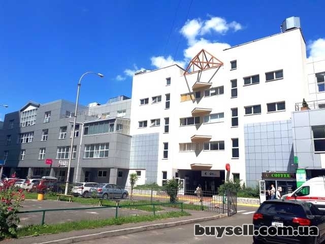 БЕЗ %   Аренда офиса 1500 м,  ул. Раисы Окипной 8 Б,  бизнес центр