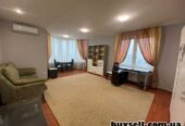 Без%,  Здам 2 рівневу 258 м2,  ремонт,  Освіти 14а,  Севастопольська,