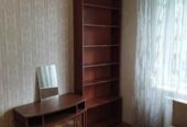 Комната под ключ без хозяев  для девушки  ул. Ревуцкого 25