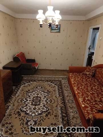 м. Черниговская. Сдам 2х ком.  квартиру.
