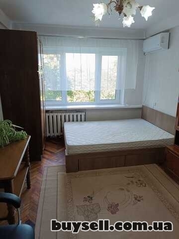 м. Черниговская. Сдам 2х ком.  квартиру.