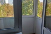 м. Черниговская. Сдам 2х ком.  квартиру.