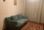м. Харьковская пешком. Сдам 2х ком. квартиру.