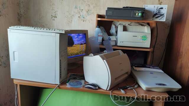 ПК,  монітор,  лазерні принтери Canon,  сканер,  картриджі,  тонері,