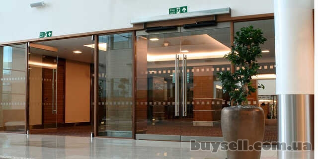 Привід дверей Besam SW100