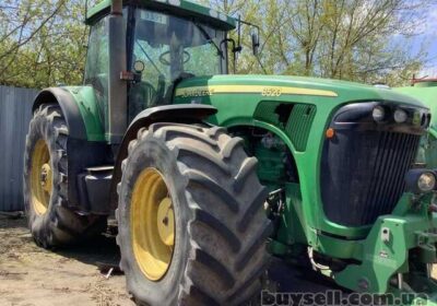kiev-prodaemo_traktor_John_Deere_8520_4040405