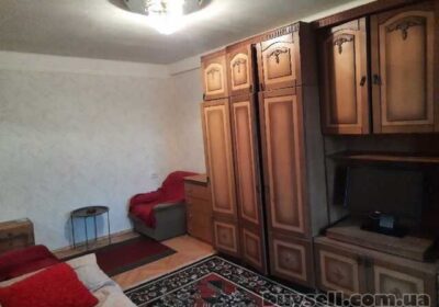 kiev-prodam_1_kimnatnu_kvartiru_po_vul__zodchih_4059233