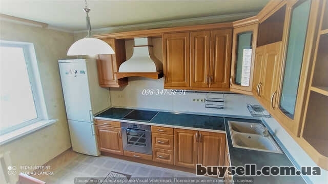 Продам 3-х кімнатну метро Позняки