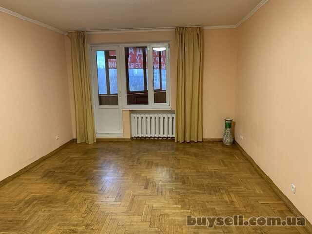Продам 4 комнатную квартиру ул.  Ефремова