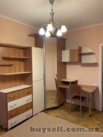 Продам 4 комнатную квартиру ул.  Ефремова