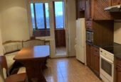 Продам 4 комнатную квартиру ул.  Ефремова