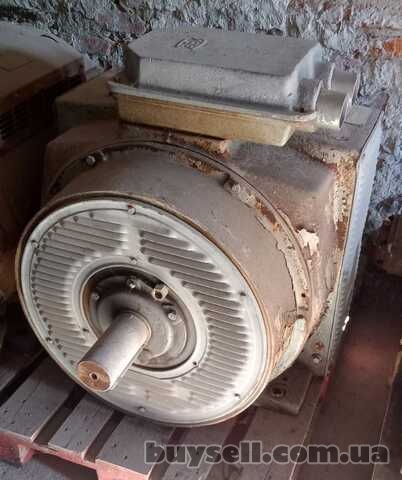 Продам   5АН355А-2У3.