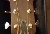 Продам гитару Yamaha FG5