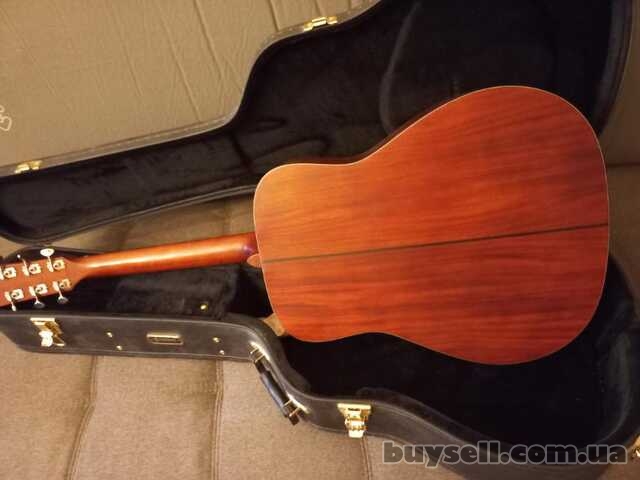 Продам гитару Yamaha FG5