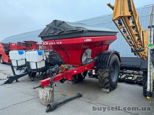 Розкидач мін добрив причіпний Unia RCW 8200 PLUS М-стандартний