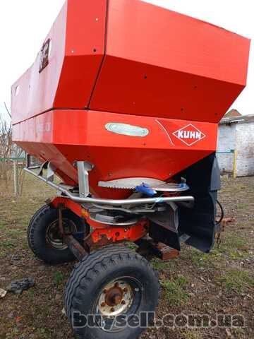розкидач мінеральних добрив AXIS 30. 1K.