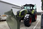 трактор  CLAAS Axion 940