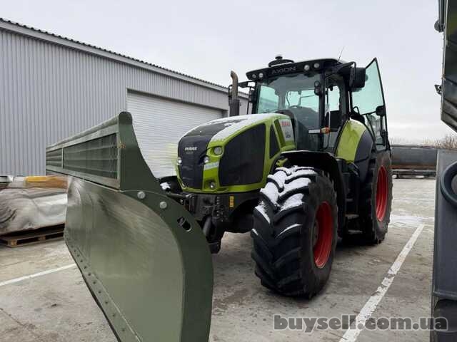 трактор  CLAAS Axion 940