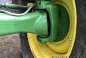 Трактор John Deere 6210R
