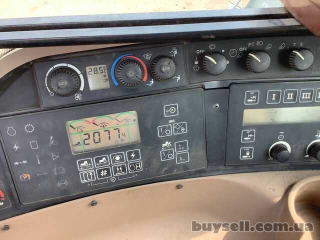 Трактор John Deere 8520