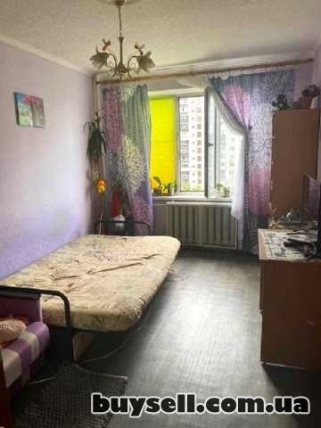 Ул.  П.  Кулиша ,  15. M Левобережная.  Срочная продажа 3 ком.