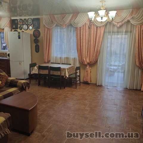 Вперше на оренду 2-п будинок LAVINA MАLL,  вул.  Стеценко,  без комісі
