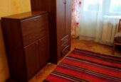 Здаю Кімната 4х кімнатній квартирі,  вулиця Олени Теліги Без господарі