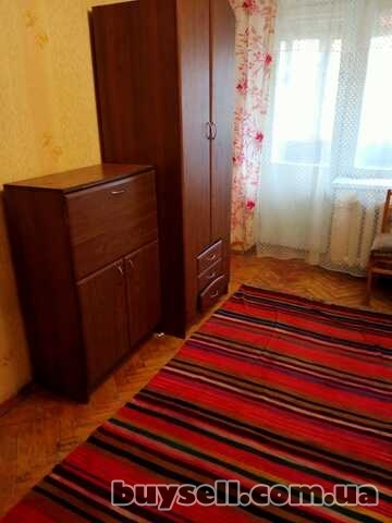 Здаю Кімната 4х кімнатній квартирі,  вулиця Олени Теліги Без господарі