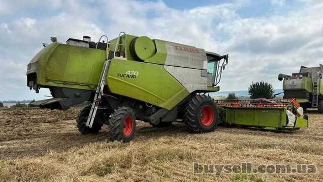 Зернозбиральний комбайн Claas Tucano 470