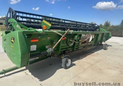 kiev-zhatka_zernova_John_Deere_625_F_7_6_m_4040452
