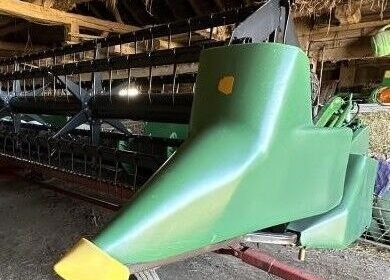 kiev-zhatka_zernova_John_Deere_920F_4040474