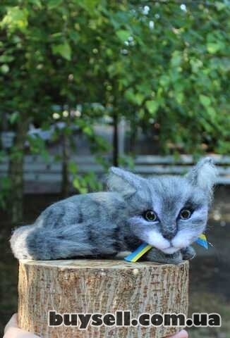 Котик сірий валяна іграшка інтерєрна сувенір подарунок кошка хендмєйд