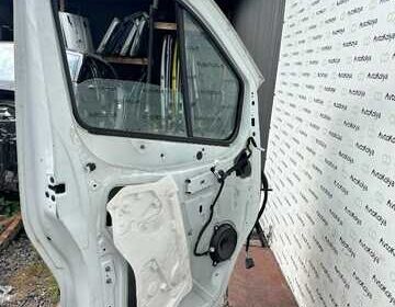 kovel-dveri_peredni_liva_Renault_Trafic_III_2014-2019_4058200