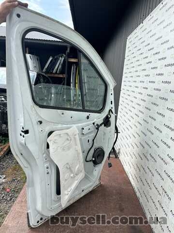 Двері передні ліва Renault Trafic III 2014-2019