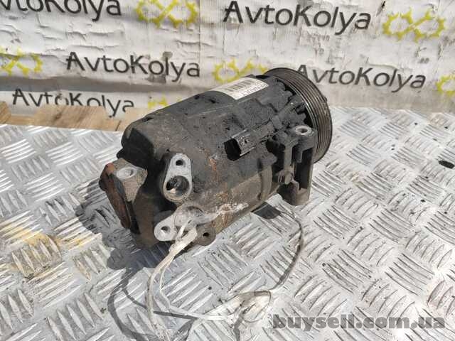 Компресор кондиціонера Renault Trafic III 1. 6 dci 2014-2021 (82008489