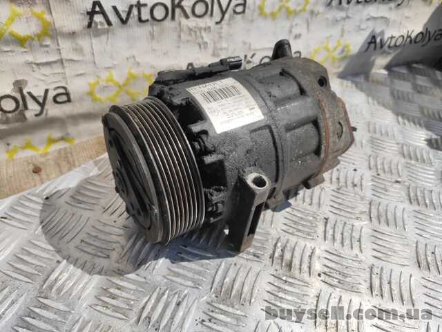 Компресор кондиціонера Renault Trafic III 1. 6 dci 2014-2021 (82008489