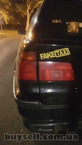 Наклейка на авто FakeTaxi Белая,  Желтая светоотражающая Тюнинг авто