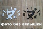 Наклейка на авто на люк бака авто Черная,  Белая