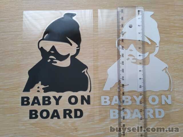 Наклейка на авто Ребенок в машине"Baby on board" Чёрная,Бела