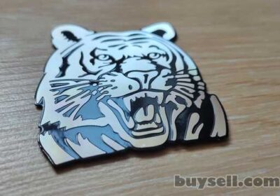nakleyka_na_avto_tigr_alyuminievaya_4049059